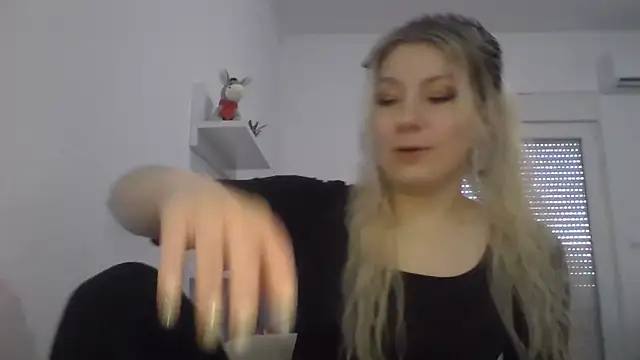 Foxy Bright online show from March 2026 11:56:02 AM