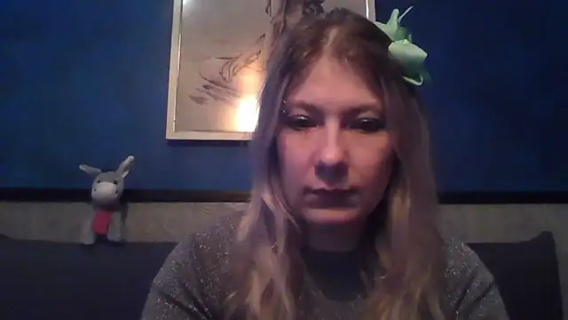 Foxy Bright online show from March 2026 12:52:02 PM