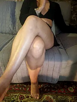 Snapshot of stellina8 chatting on May 2026 05:32:02 PM stellina8 online show from May 2026 05:32:02 PM
