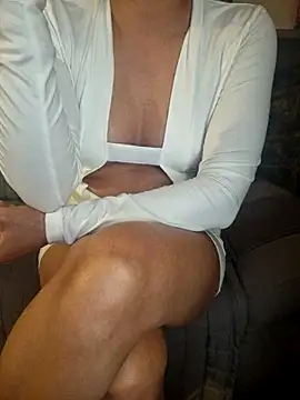 Snapshot of stellina8 chatting on May 2026 05:22:02 PM stellina8 online show from May 2026 05:22:02 PM