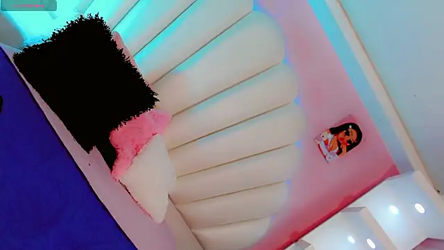 Daniiela Ember online show from March 2026 04:41:01 AM