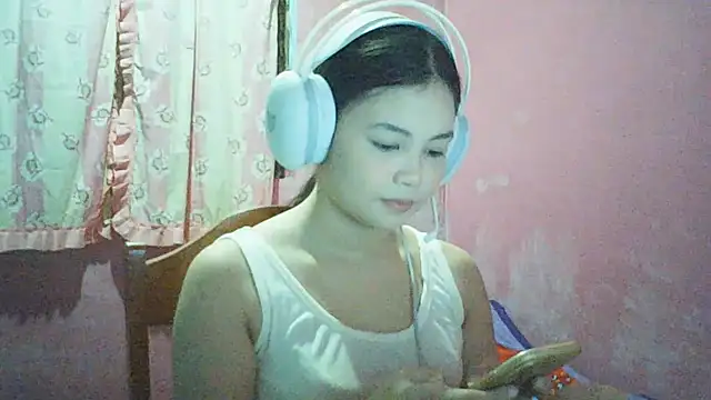 DessertFlower online show from May 2026 02:48:02 AM