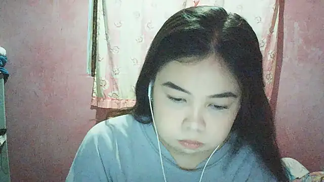 DessertFlower online show from March 2026 04:01:02 AM