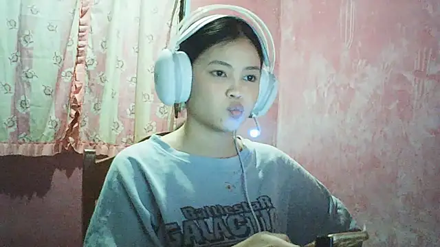 DessertFlower online show from April 2026 03:59:02 AM