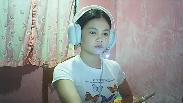 DessertFlower online show from April 2026 02:16:02 AM