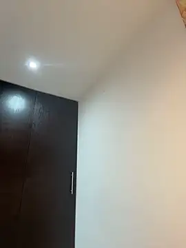 romanovanita online show from March 2026 04:57:02 AM