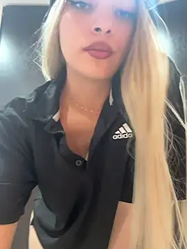 romanovanita online show from April 2026 05:22:02 AM