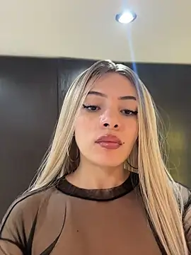 romanovanita online show from March 2026 04:25:01 AM