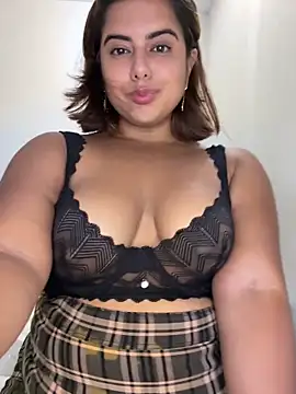 Lilithgomez  online show from March 2026 04:01:02 AM