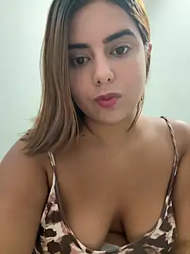 Lilithgomez  online show from April 2026 12:33:02 PM