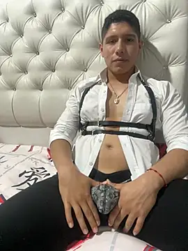 Snapshot of Sean_Pry chatting on March 2026 11:16:02 PM Sean Pry online show from March 2026 11:16:02 PM