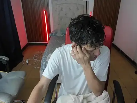 juan and luke online show from March 2026 08:37:01 AM