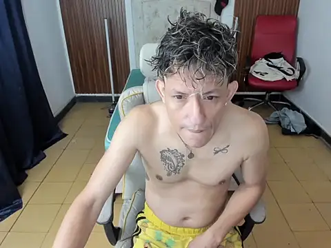 juan and luke online show from April 2026 10:00:02 AM