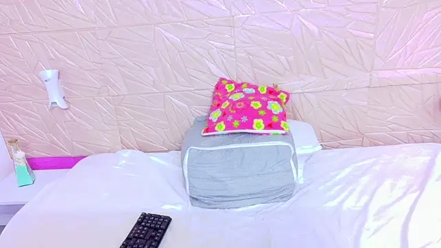 nina bae online show from March 2026 08:44:02 PM