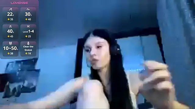 SaraDebey online show from February 2026 08:22:02 PM