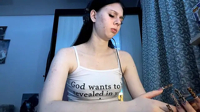 SaraDebey online show from February 2026 09:36:01 PM