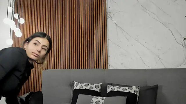 Snapshot of Amara_Velvet_ chatting on July 2026 09:58:02 PM Amara Velvet online show from July 2026 09:58:02 PM