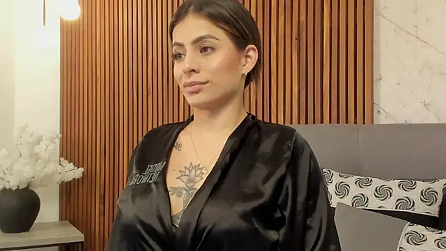 Snapshot of Amara_Velvet_ chatting on May 2026 07:41:02 PM Amara Velvet online show from May 2026 07:41:02 PM