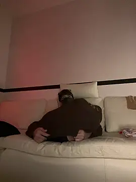 Yumemiru-k online show from March 2026 08:24:02 PM