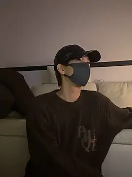 Yumemiru-k online show from April 2026 09:39:33 PM