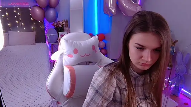 Ann Wood online show from February 2026 07:10:02 AM