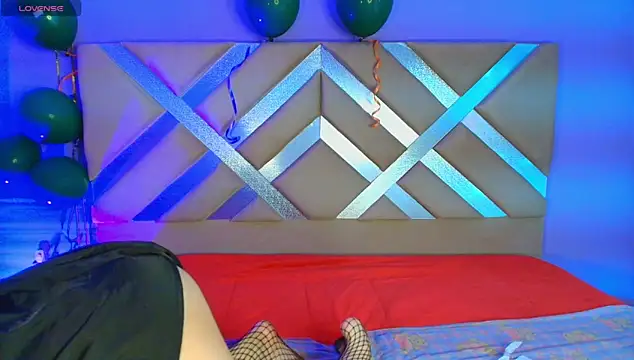 mitsuri nyx online show from April 2026 12:10:02 PM