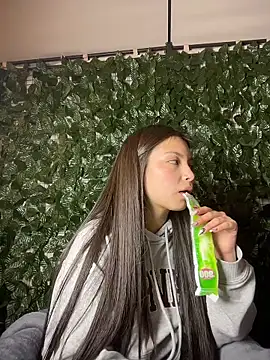 Mady Pink online show from April 2026 04:25:02 AM