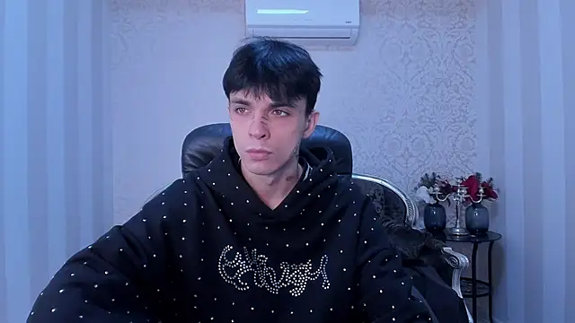 ClarkBev online show from March 2026 07:20:01 PM