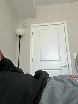 makeherfeelg online show from February 2026 06:42:01 PM