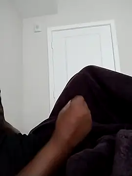 makeherfeelg online show from March 2026 02:08:01 PM