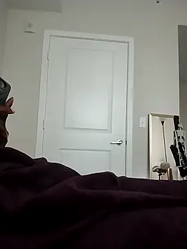 makeherfeelg online show from April 2026 12:43:01 PM