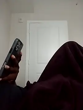 makeherfeelg online show from April 2026 12:32:02 PM