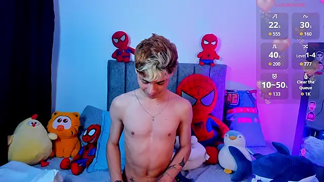 Callum 777 online show from March 2026 04:02:02 AM