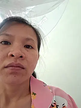 kieuqueen92 online show from February 2026 05:20:01 AM