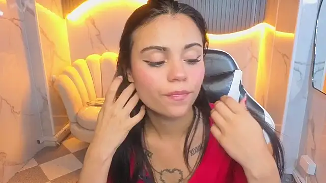 Tamy b  online show from March 2026 03:33:01 PM