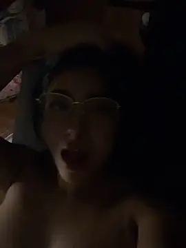 Linarodri online show from April 2026 01:40:02 AM