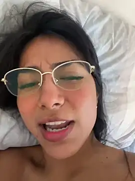 Linarodri online show from March 2026 05:38:01 PM