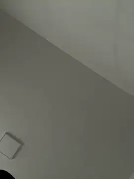 Linarodri online show from April 2026 10:38:01 PM