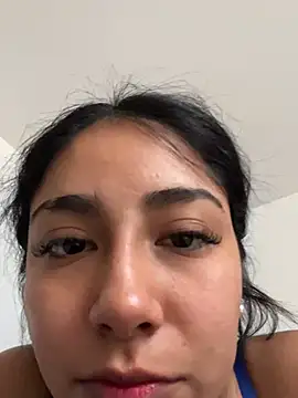 Linarodri online show from February 2026 10:18:02 PM