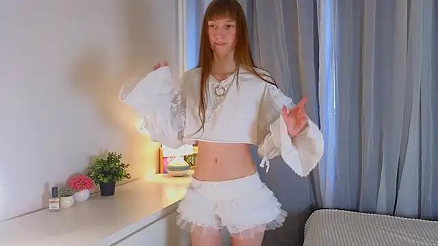 arina waifu online show from April 2026 03:13:01 PM