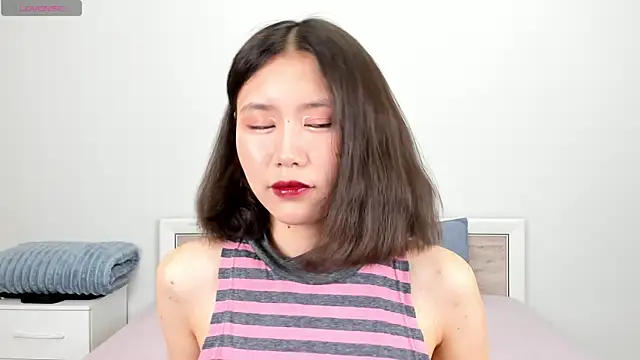 Kiraeko online show from May 2026 04:43:01 PM