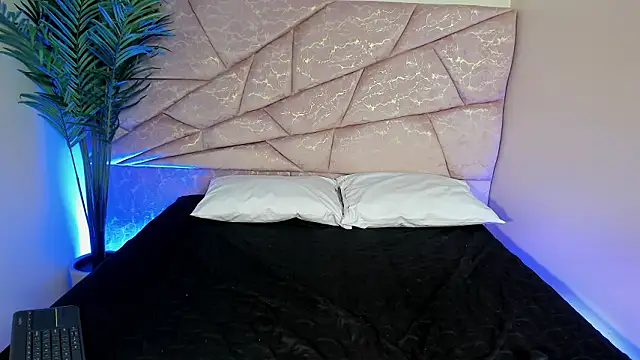 yayis Betancur online show from March 2026 03:44:02 AM