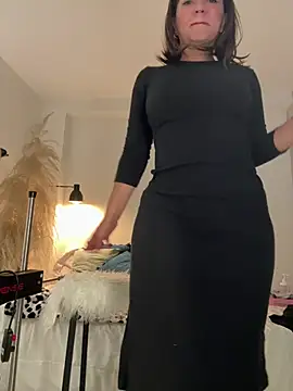 Snapshot of Viictoria-Jones chatting on July 2026 10:58:01 AM Viictoria-Jones online show from July 2026 10:58:01 AM