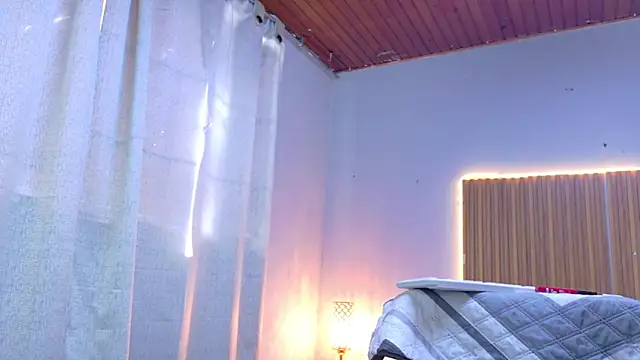 CIccioline pussyGolden online show from March 2026 08:47:01 PM