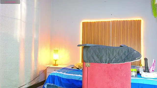 CIccioline pussyGolden online show from March 2026 08:10:01 PM