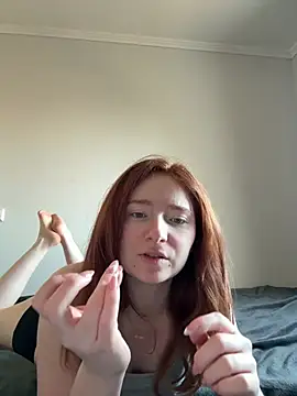 HoneyBunny18 online show from March 2026 02:12:02 PM