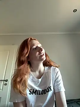 HoneyBunny18 online show from February 2026 02:17:02 PM