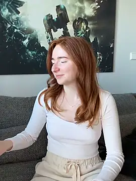 HoneyBunny18 online show from April 2026 11:33:01 AM