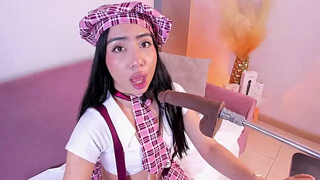 Valecute  online show from May 2026 08:09:01 PM