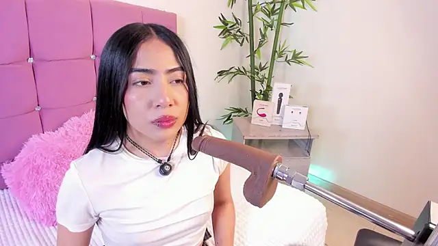 Valecute  online show from May 2026 08:01:02 PM